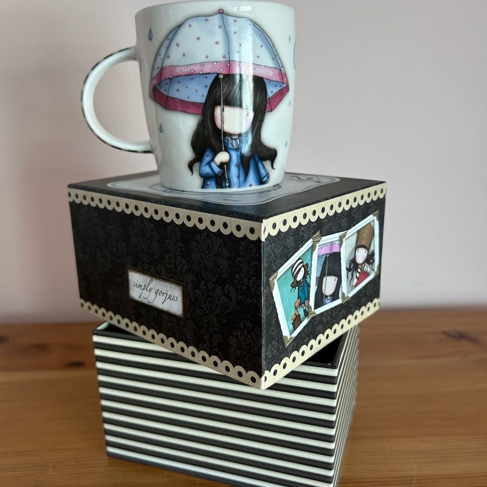 Santoro London Gorjuss "Puddles of Love" mug.